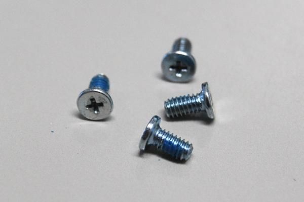 新古 dynabook K50/FS（A6K1FSV81111） シリーズ ボトムカバー