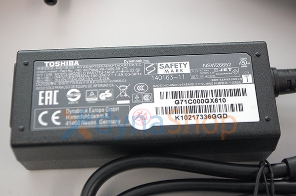 中古 東芝 S73 R73 R93 R63 シリーズ用 小型 ACアダプター 19V-2.37A