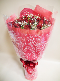 <予約商品>赤いバラ・サムライとカスミソウの花束（サムライ30本＋カスミソウ）