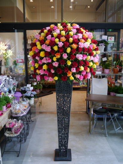 スタンドフラワー 名古屋の花屋 バラのスタンド花 愛する人にバラを贈ろう