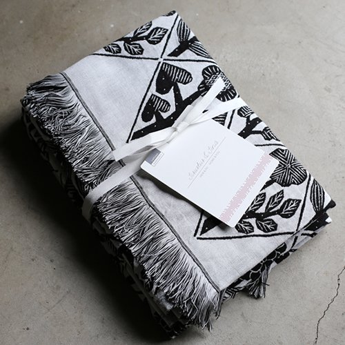 LAPUAN KANKURIT ラプアン・カンクリ KUKAT Blanket (W140×H240) white 