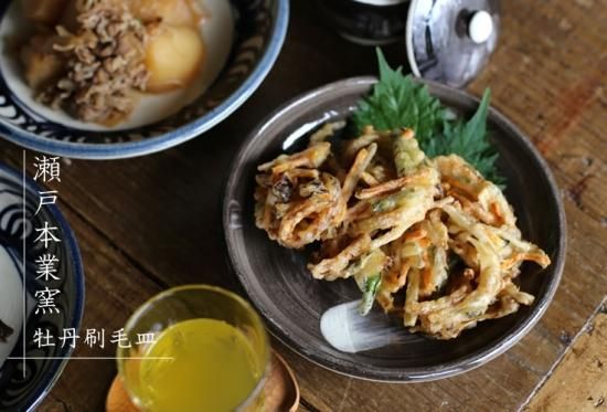 瀬戸本業窯(せとほんぎょうがま) 牡丹刷毛皿 6.5寸B（直径約19.5