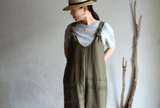 tamaki niime(タマキ ニイメ) 玉木新雌 basic wear oba cotton 100% khaki / ベーシックウェア オバ  コットン100% カーキ オーバーオール【送料無料】【tamakiniime】 -iraka