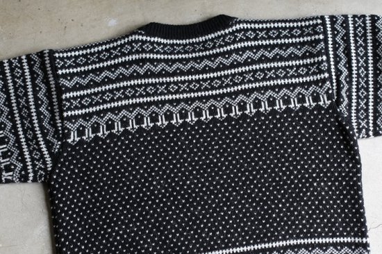 Kaptain Sunshine】Snowy Patterned Sweater スノウィーパターン 