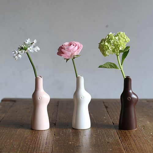 鹿児島 睦 ウサギの花器 ホワイト かごしま まこと Makoto Kagoshima Iraka
