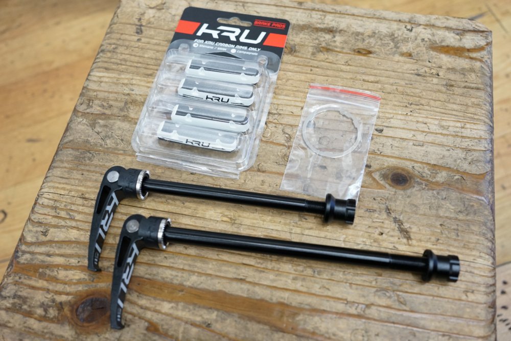 KRU C-38 カーボンクリンチャーホイール アウトレット品 - CSカンザキ