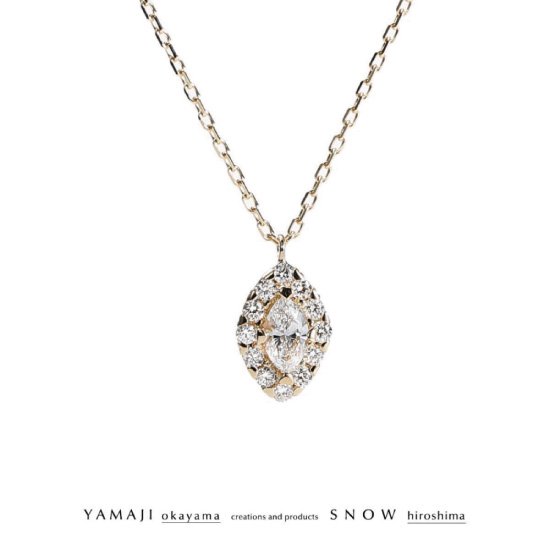 『CHOU CHOU FANCY SHAPE-MARQUISE-/シュシュ ファンシーシェイプ-マーキース-』エンゲージネックレス(婚約ネックレス)