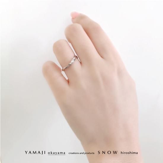 BUTTERFLY ON YOU/蝶のゆびわ』ダイヤ2石 マリッジリング(結婚