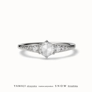 <img class='new_mark_img1' src='https://img.shop-pro.jp/img/new/icons5.gif' style='border:none;display:inline;margin:0px;padding:0px;width:auto;' />「 六 花 」プラチナ ローズカットダイヤモンドリング