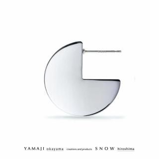 <img class='new_mark_img1' src='https://img.shop-pro.jp/img/new/icons5.gif' style='border:none;display:inline;margin:0px;padding:0px;width:auto;' />「メタルインプレッション-アムアム-」プラチナ ピアス