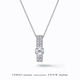 <img class='new_mark_img1' src='https://img.shop-pro.jp/img/new/icons5.gif' style='border:none;display:inline;margin:0px;padding:0px;width:auto;' />「ダイアグランデ」スクエアダイヤモンド ネックレス