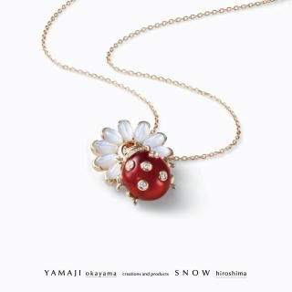 <img class='new_mark_img1' src='https://img.shop-pro.jp/img/new/icons5.gif' style='border:none;display:inline;margin:0px;padding:0px;width:auto;' />「テントウムシのサンバ」K18イエローゴールド ネックレス