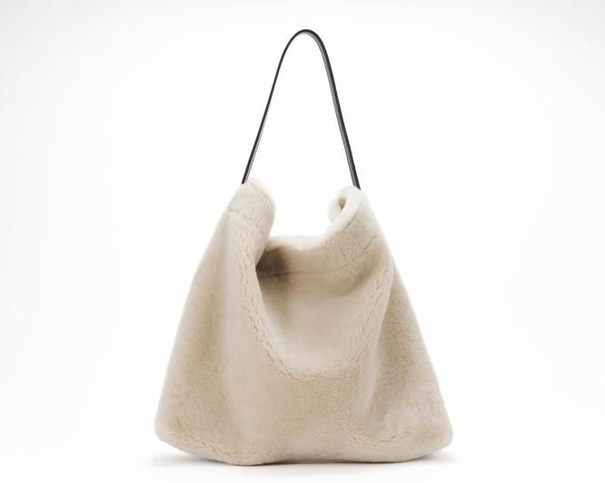 ＜完売品＞ 新品 manimaris mouton bag ムートンバック