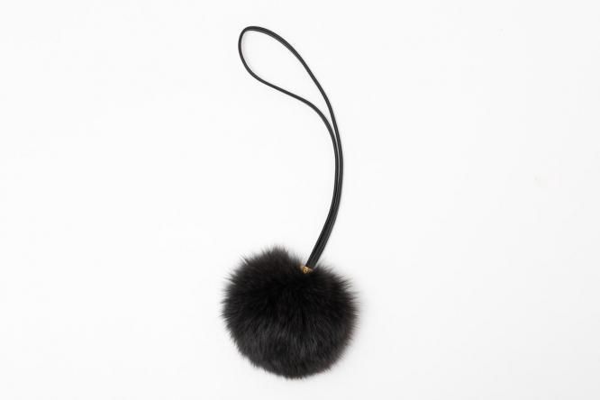 <img class='new_mark_img1' src='https://img.shop-pro.jp/img/new/icons14.gif' style='border:none;display:inline;margin:0px;padding:0px;width:auto;' />ponpon fur charm ֥å