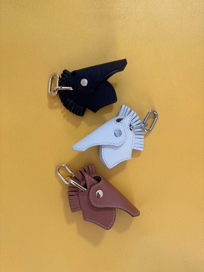 8/10まで出品！新品！manimarisアバかボストン　デニム 新品未使用】Manimaris マニマリス アバカボストン denim 2025年最新