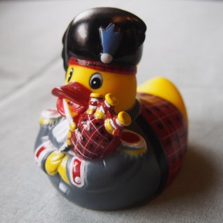 UKラバーダック「SCOTSMAN PIPER」スコットランドのバグパイプ奏者