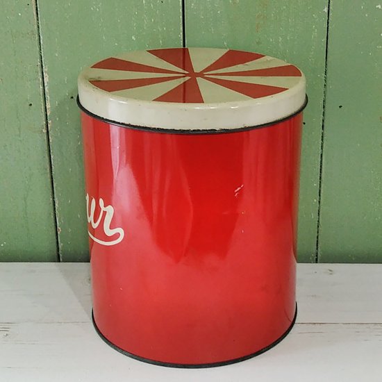 英国ヴィンテージ「Flour Tin / Red u0026 Cream缶」フラワー缶 小麦粉入れ・レッド＆クリーム色 1950's- イギリス 雑貨COTSWOLDS