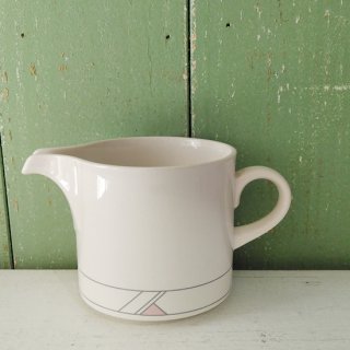 <img class='new_mark_img1' src='https://img.shop-pro.jp/img/new/icons12.gif' style='border:none;display:inline;margin:0px;padding:0px;width:auto;' />Hornsea 「Fantasy Milk Jug (L)」ホーンジー ファンタジー ミルクジャグ