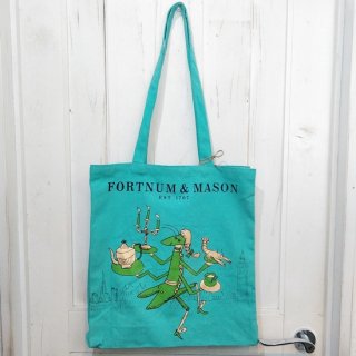 <img class='new_mark_img1' src='https://img.shop-pro.jp/img/new/icons12.gif' style='border:none;display:inline;margin:0px;padding:0px;width:auto;' />Fortnum & Mason「Cotton Bag（Time for Tea）バッタの柄」フォートナム&メイソン