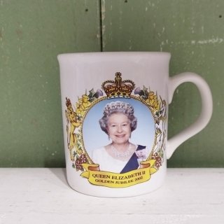 「エリザベス女王Golden Jubileeマグカップ」英国製2002年ゴールデンジュビリー 戴冠50周年 コロネーション