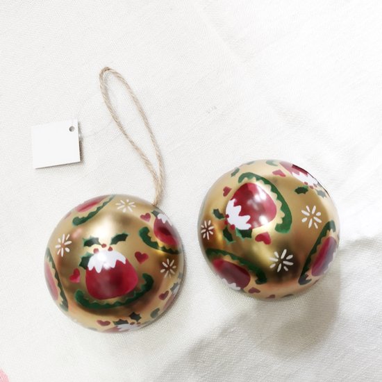 Emma Bridgewater 「Christmas Bauble 丸いオーナメント缶 （C）」 中