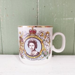 「エリザベス女王Silver Jubileeマグカップ」 CHURCHILL1977年シルバージュビリー コロネーション