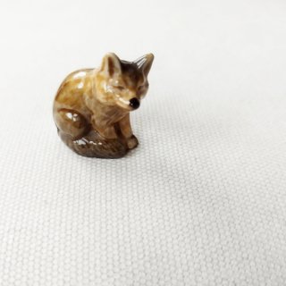 WADE 「Whimsies ・Fox(キツネ)陶器フィギュア」 