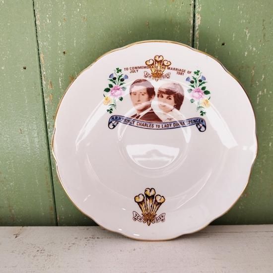 平成天皇陛下成婚記念のお皿 平成天皇陛下成婚記念のお皿