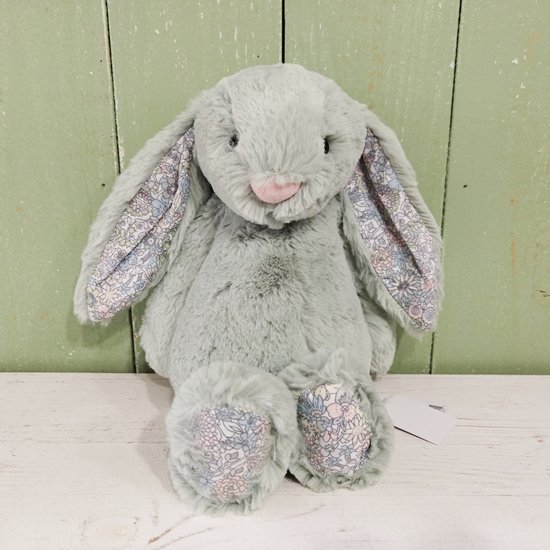 Jellycat「Blossom Bunny Sage M」（ブロッサムバニー・セージ・M