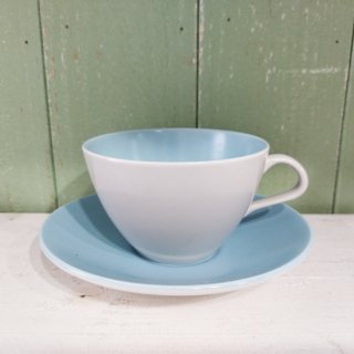 <img class='new_mark_img1' src='https://img.shop-pro.jp/img/new/icons12.gif' style='border:none;display:inline;margin:0px;padding:0px;width:auto;' />Poole Pottery 「Twintone  Cup & Saucer / Sky Blue & Dove Grey」プールポタリー スカイブルー×ドーヴグレイ カップ&ソーサー