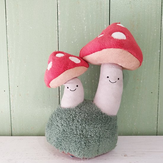 Jellycat「Amuseable Pair Of Toadstools」ペアの赤いキノコ