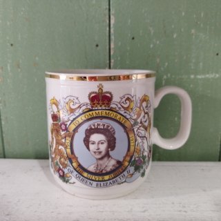 「エリザベス女王Silver Jubileeマグカップ」 CHURCHILL1977年シルバージュビリー コロネーション D