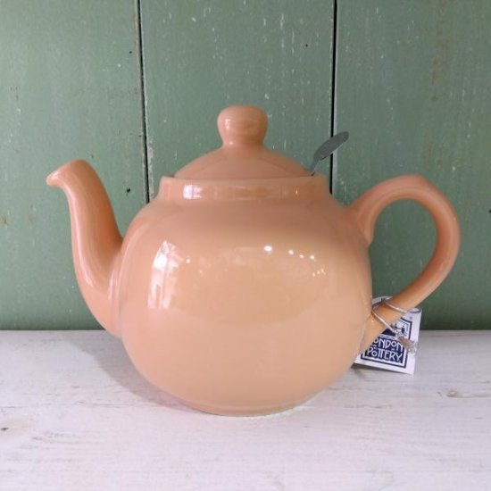 London Pottery「ロンドン ポタリー ティーポット アプリコット（淡いオレンジ） 600ml 2カップ用」 箱付き-  イギリス雑貨COTSWOLDS