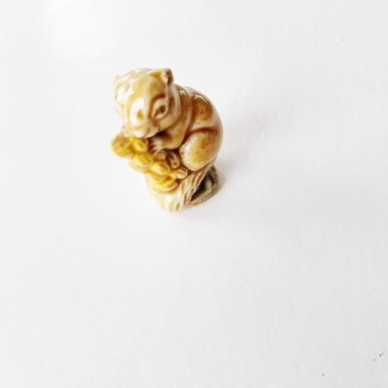 webくじ　イギリス WADE 「Whimsies ・Squirrel(しっぽ下向きのリス)・ 陶器