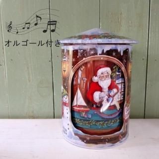 <img class='new_mark_img1' src='https://img.shop-pro.jp/img/new/icons12.gif' style='border:none;display:inline;margin:0px;padding:0px;width:auto;' />英国菓子【Grandma Wilds】 グランマワイルズ「サンタワークショップ」オルゴール付き缶入りビスケット