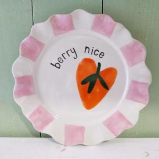 <img class='new_mark_img1' src='https://img.shop-pro.jp/img/new/icons12.gif' style='border:none;display:inline;margin:0px;padding:0px;width:auto;' />ڴָ12/31ޤǡcaroline gardner BERRY NICE HEART PLATEױѹ񥭥饤󥬡ɥʡ ץ졼