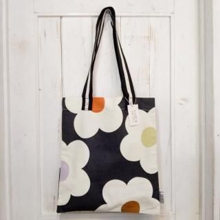 <img class='new_mark_img1' src='https://img.shop-pro.jp/img/new/icons12.gif' style='border:none;display:inline;margin:0px;padding:0px;width:auto;' />ڴָ12/31ޤǡcaroline gardner MULTI FLOWER CHARCOAL BOOK BAGױѹ񥭥饤󥬡ɥʡ ֥åХå