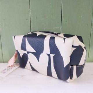 <img class='new_mark_img1' src='https://img.shop-pro.jp/img/new/icons12.gif' style='border:none;display:inline;margin:0px;padding:0px;width:auto;' />ڴָ12/31ޤǡcaroline gardner MONO CHECKMATE HEARTS CUBE COSMETIC BAGױѹ񥭥饤󥬡ɥʡ ݡ