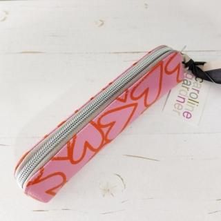 <img class='new_mark_img1' src='https://img.shop-pro.jp/img/new/icons12.gif' style='border:none;display:inline;margin:0px;padding:0px;width:auto;' />ڴָ12/31ޤǡcaroline gardner PINK MAGNET HEART PENCIL CASEױѹ񥭥饤󥬡ɥʡ ڥ󥱡