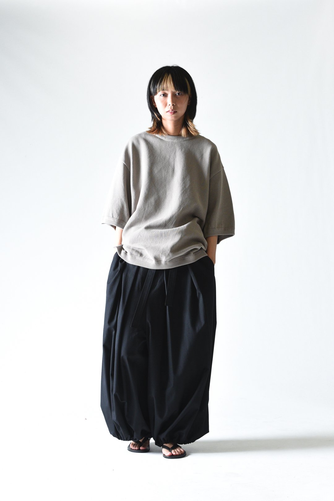 crepuscule Moss Stitch H/S Sweat beige - BISHOOL,Edwina Horl,My Beautiful  Landlet,YANTOR等取扱い OVIE STUDIO の通販サイト