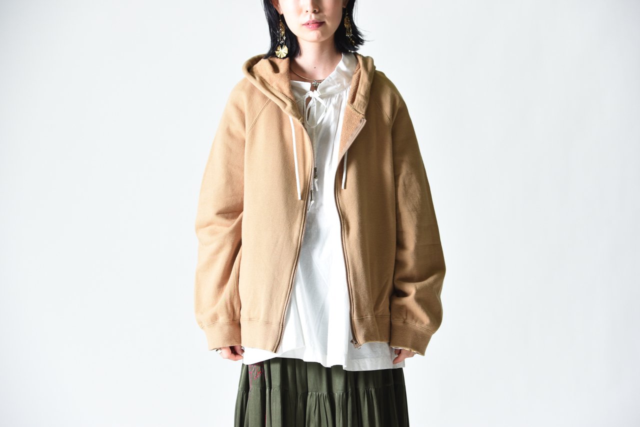 VOAAOV スウェットワイドパーカー beige - BISHOOL,Edwina Horl,My Beautiful  Landlet,YANTOR等取扱い OVIE STUDIO の通販サイトパーカー