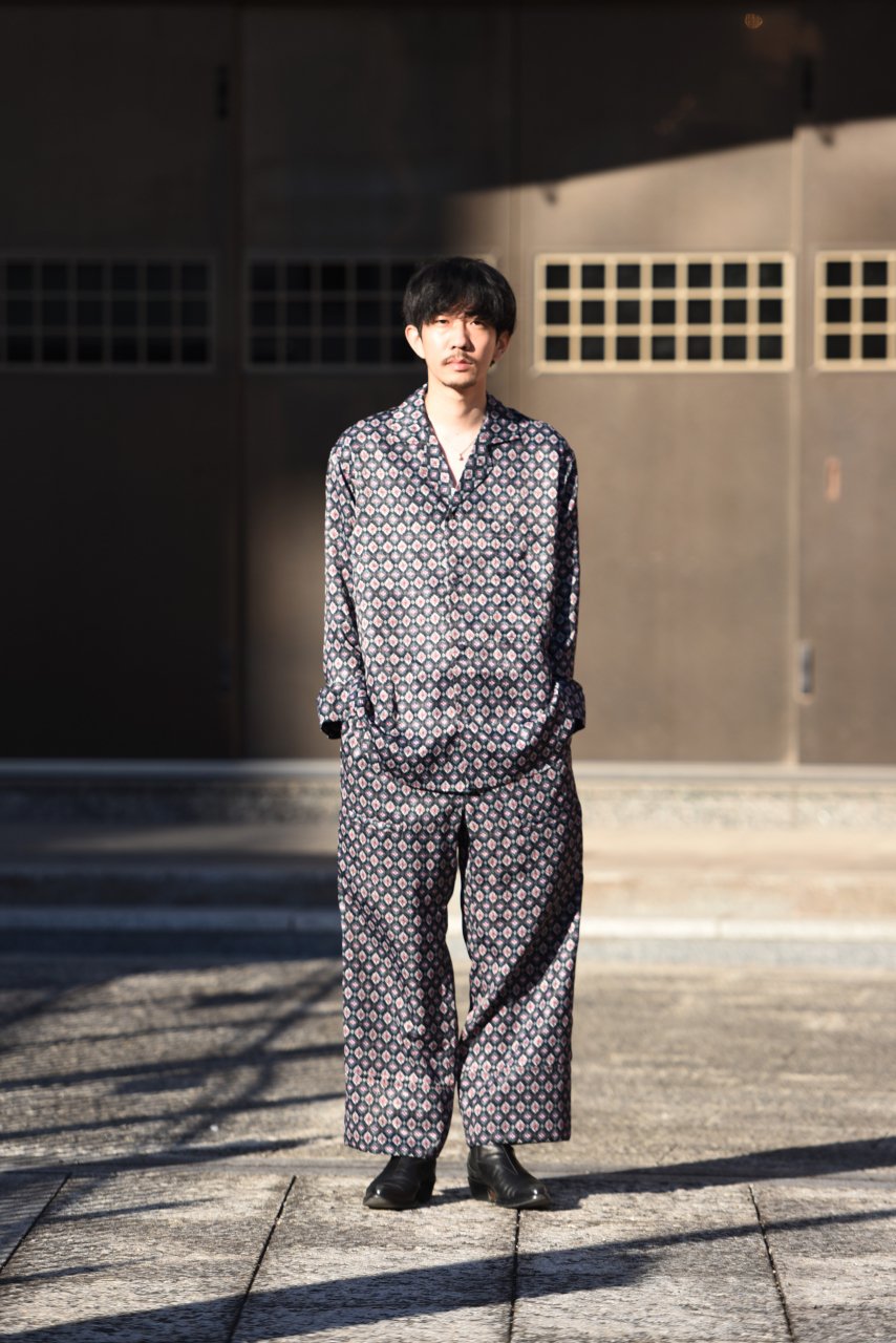 Edwina Horl PYJAMA HEMD: SCHLAF GUT! - Edwina Horl,YANTOR,ETHOSENS等取扱い OVIE  STUDIO の通販サイト