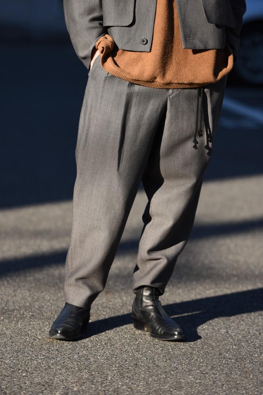 ETHOSENS Honeycomb tapered slacks greige × navy - BISHOOL,Edwina Horl,My Beautiful Landlet,YANTOR等取扱い OVIE STUDIO の通販サイト ETHOSENS Honeycomb tapered slacks greige × navy - BISHOOL,Edwina Horl,My Beautiful Landlet,YANTOR等取扱い OVIE STUDIO の通販サイト