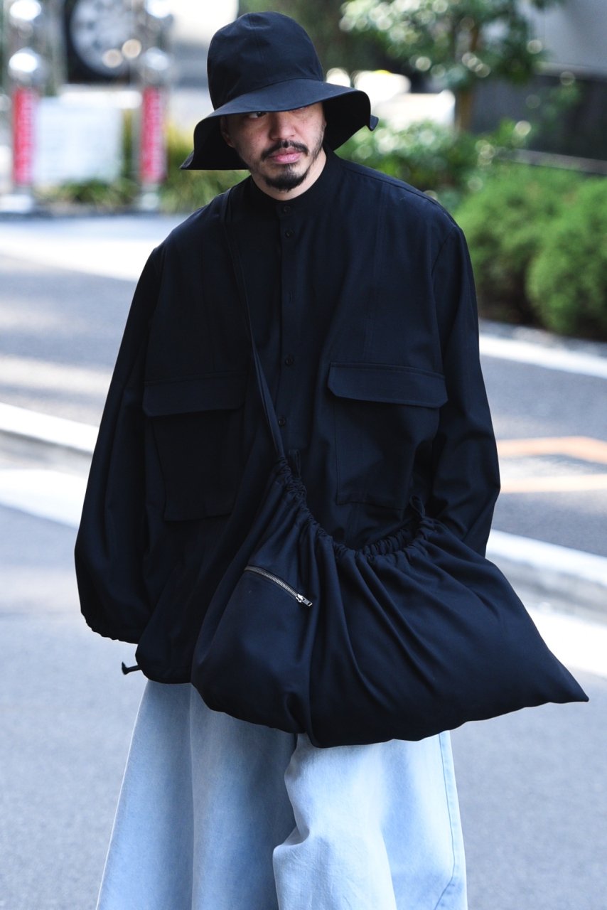 BISHOOL Wool Gabardine Drape Bag - BISHOOL,Edwina Horl,My Beautiful  Landlet,YANTOR等取扱い OVIE STUDIO の通販サイト