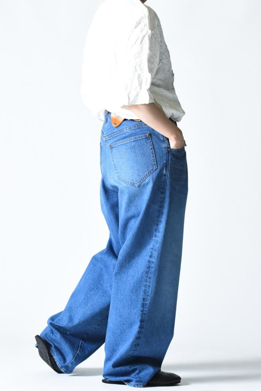 i'm here DENIM PANTS:CLIP ON - BISHOOL,Edwina Horl,My i'm here DENIM PANTS:CLIP ON - BISHOOL,Edwina Horl,My