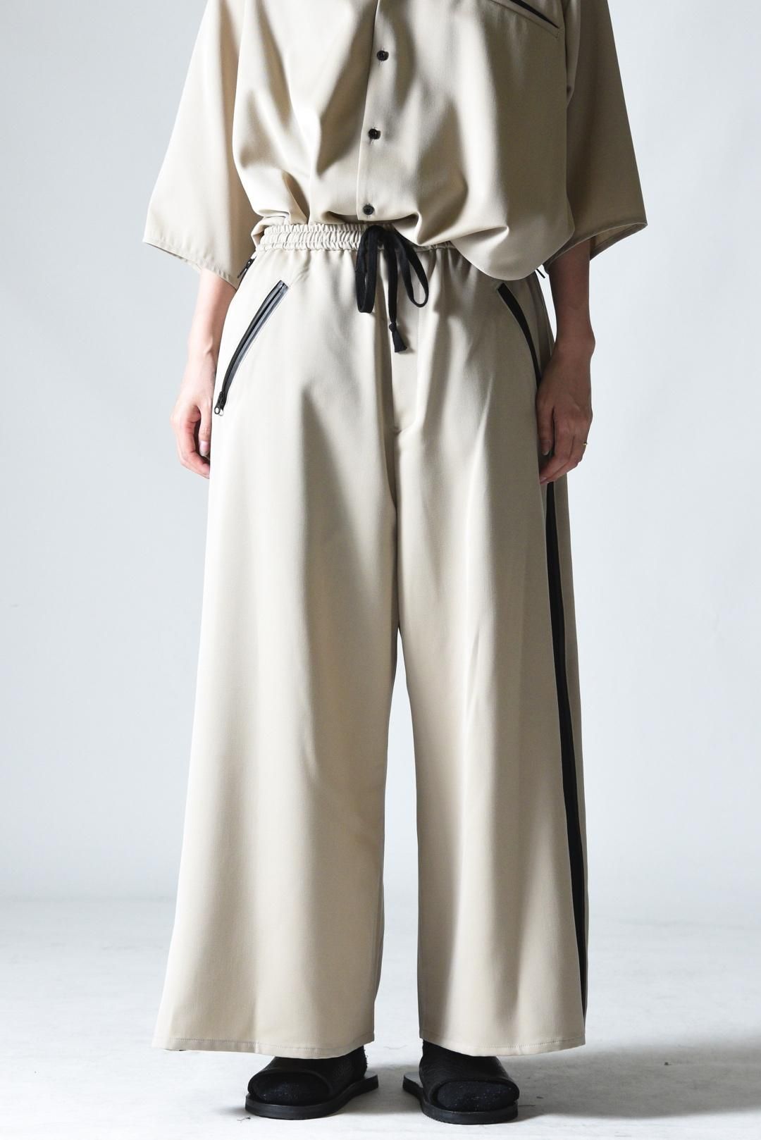 BISHOOL Wool Gabardine Big Track Pants limited beige - BISHOOL