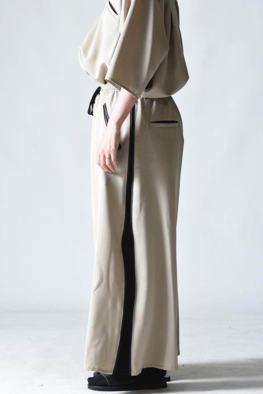 BISHOOL Wool Gabardine Big Track Pants limited beige - BISHOOL