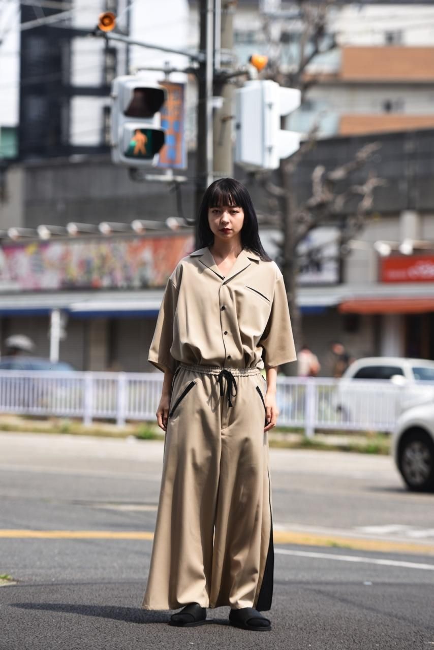 BISHOOL Wool Gabardine Big Track Pants limited beige - BISHOOL