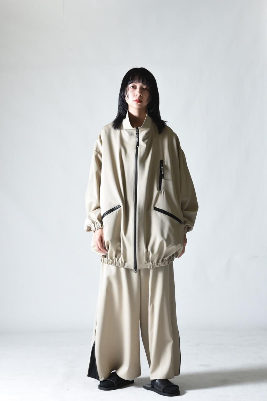 BISHOOL Wool Gabardine Big Track Pants limited beige - BISHOOL