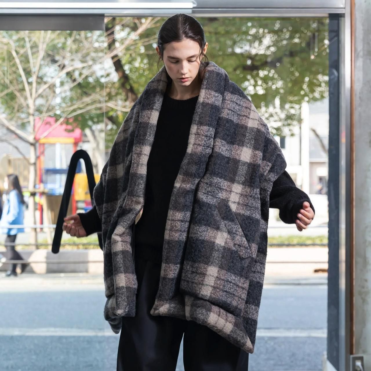 VOAAOV(ヴォアーブ）　ダウン　ストール　ブラック　ユニセックス セール】【VOAAOV】KAWADA DOWN × TRYSPINLOOP WOOL Down Stole